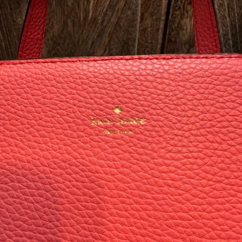 Kate Spade Coral Satchel with Bow Detail EUC - Picture 3 of 8